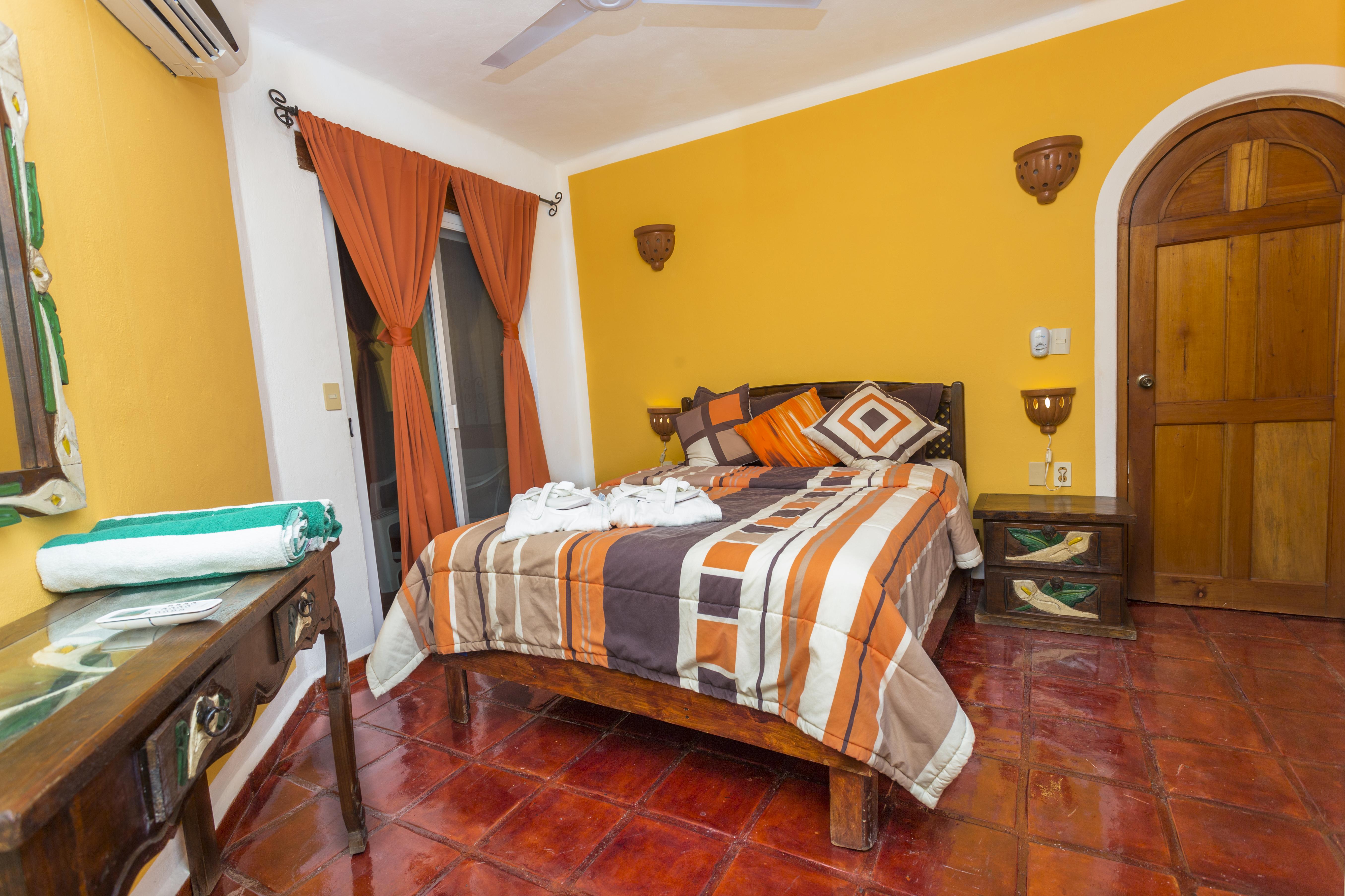 Alma Y Mar Apart Hotel 5Th Av Плая-дель-Кармен Экстерьер фото