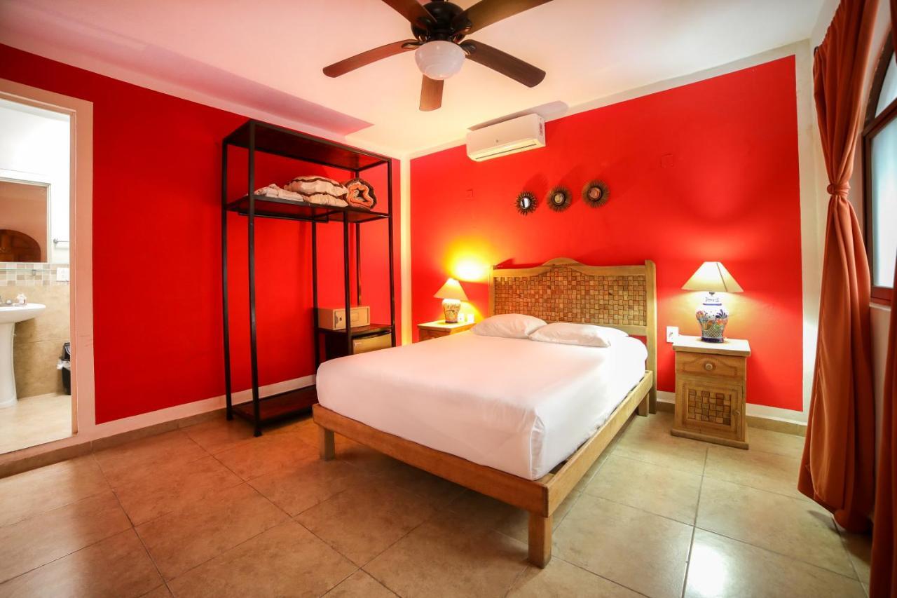 Alma Y Mar Apart Hotel 5Th Av Плая-дель-Кармен Экстерьер фото