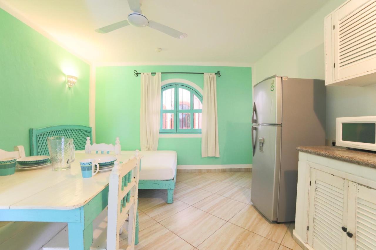 Alma Y Mar Apart Hotel 5Th Av Плая-дель-Кармен Экстерьер фото